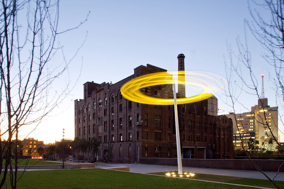 Halo - Photo Ian Hobbs